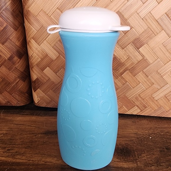 Fisher-Price Replacement Blue Water Squeeze Bottle for 4-in-1 Sling N Seat Tub - Picture 1 of 8